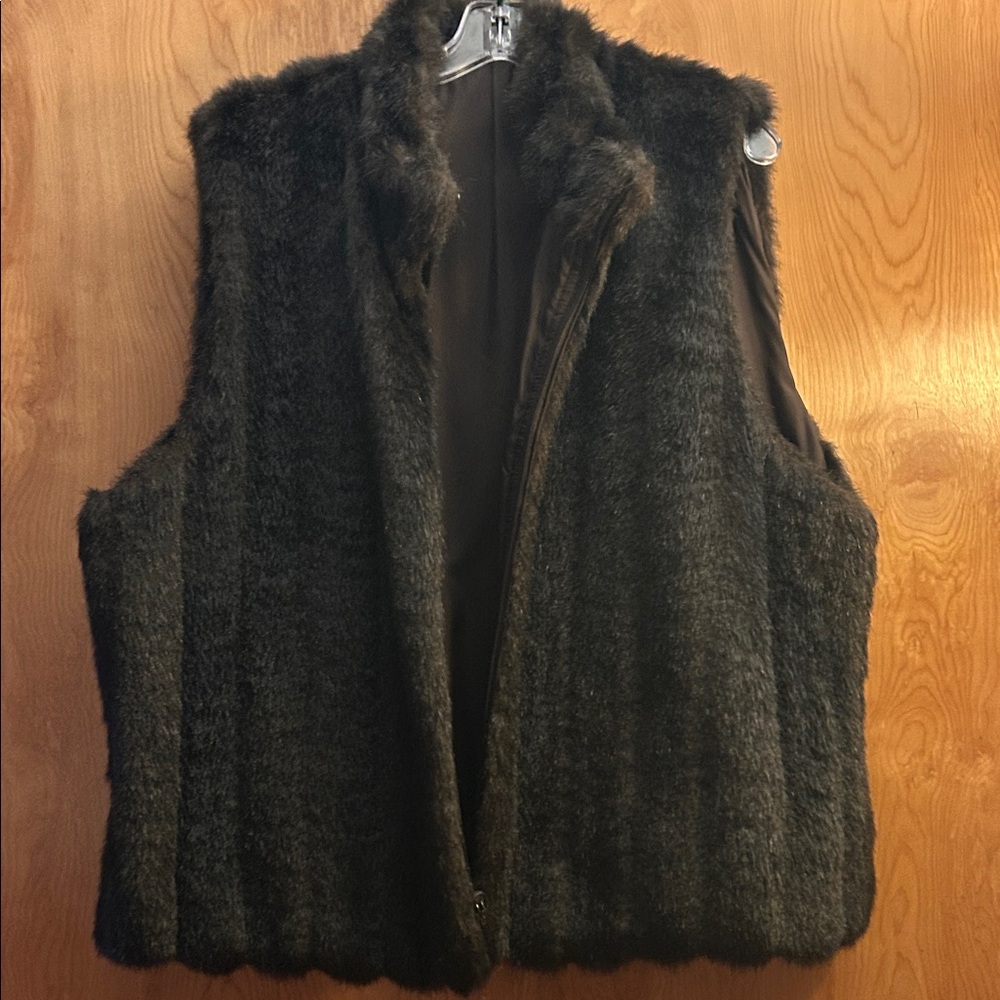 Faux Fur Vest in Dark Brown